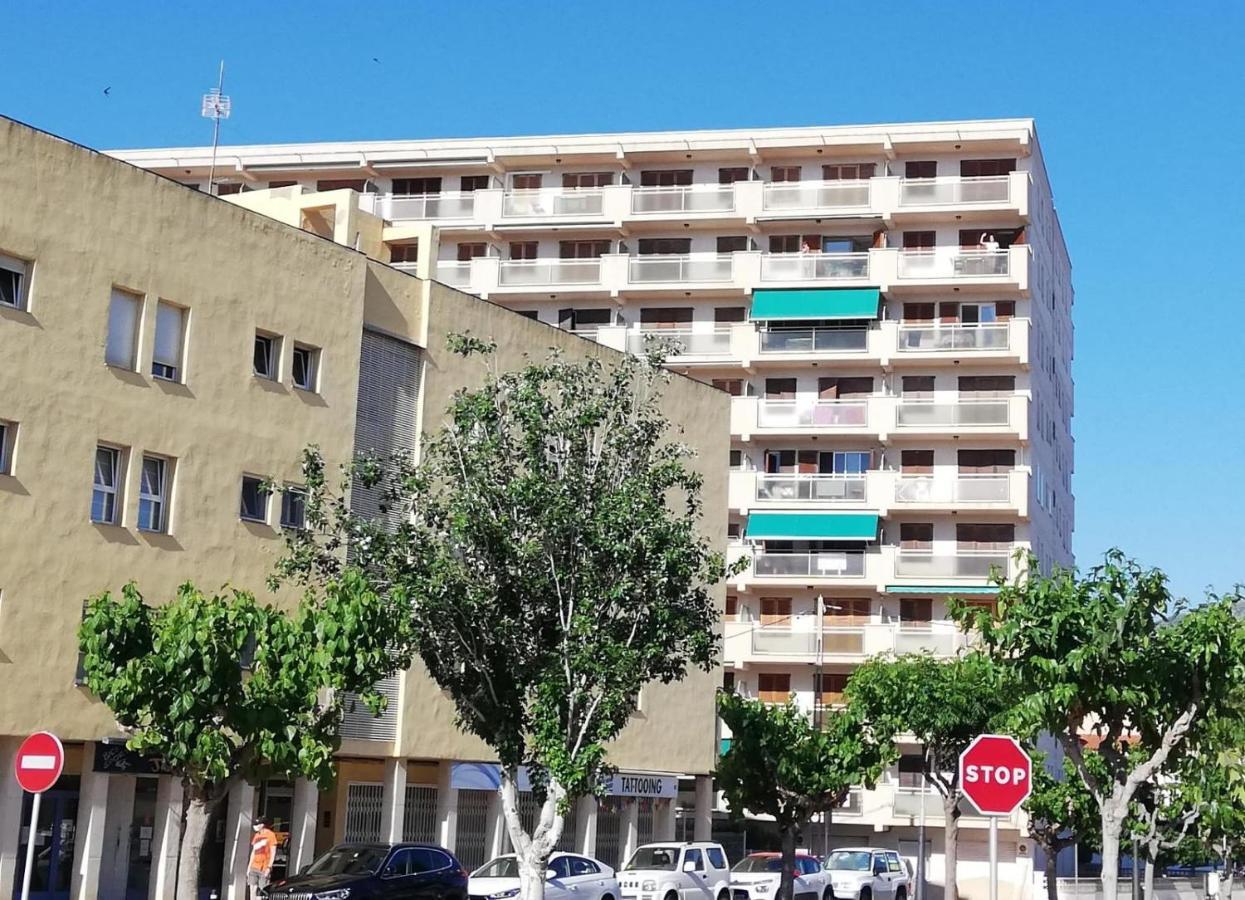 Apartamento Con Vistas, Entre Mar Y Montana Hospitalet De L'Infant Buitenkant foto